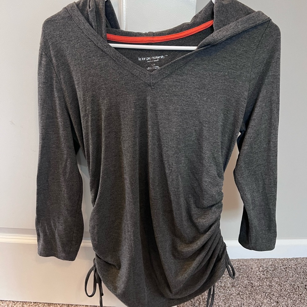 Liz Lange maternity lightweight Sweatshirt size small